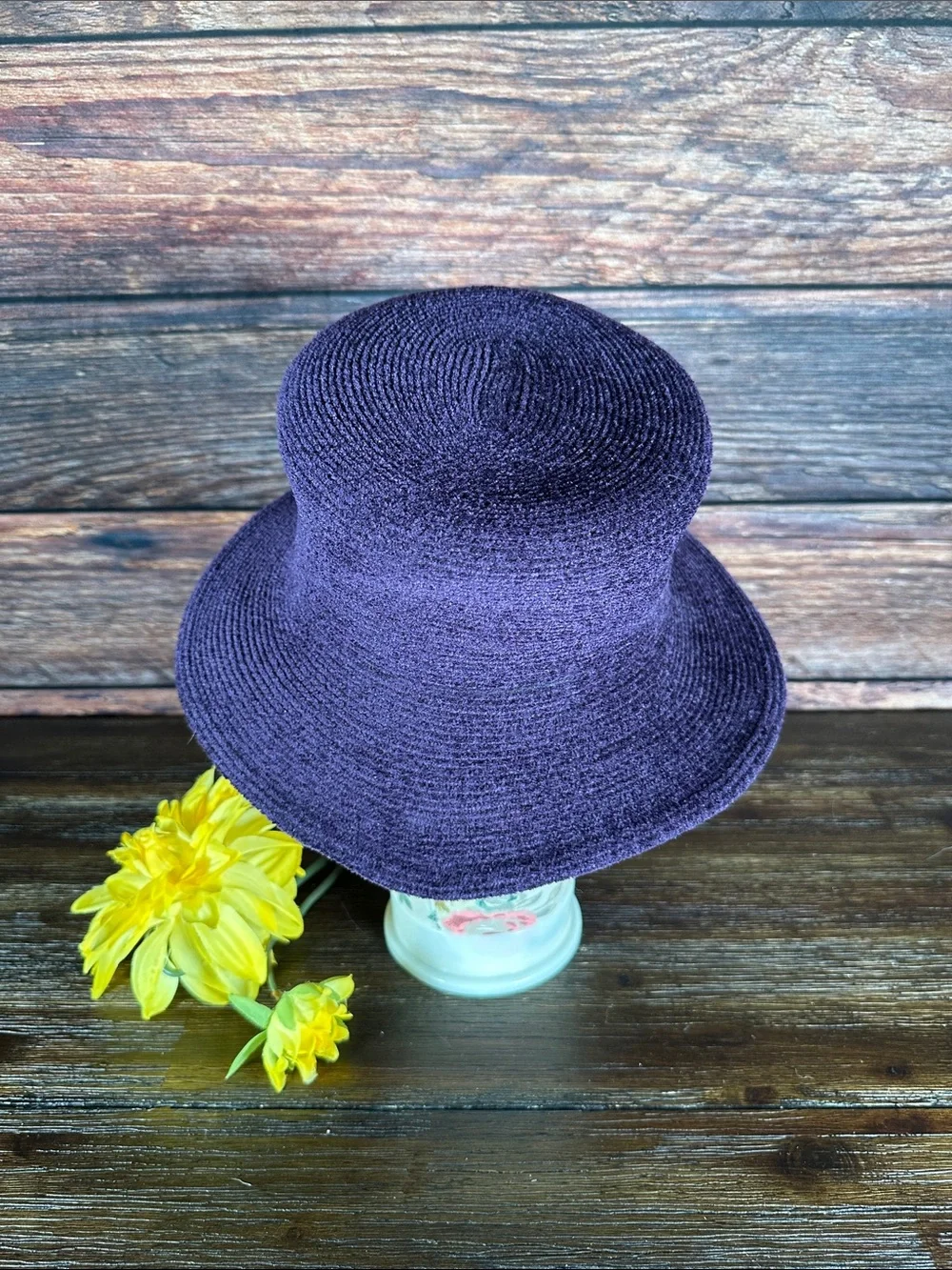 Bunn Women's Textured Purple Hat